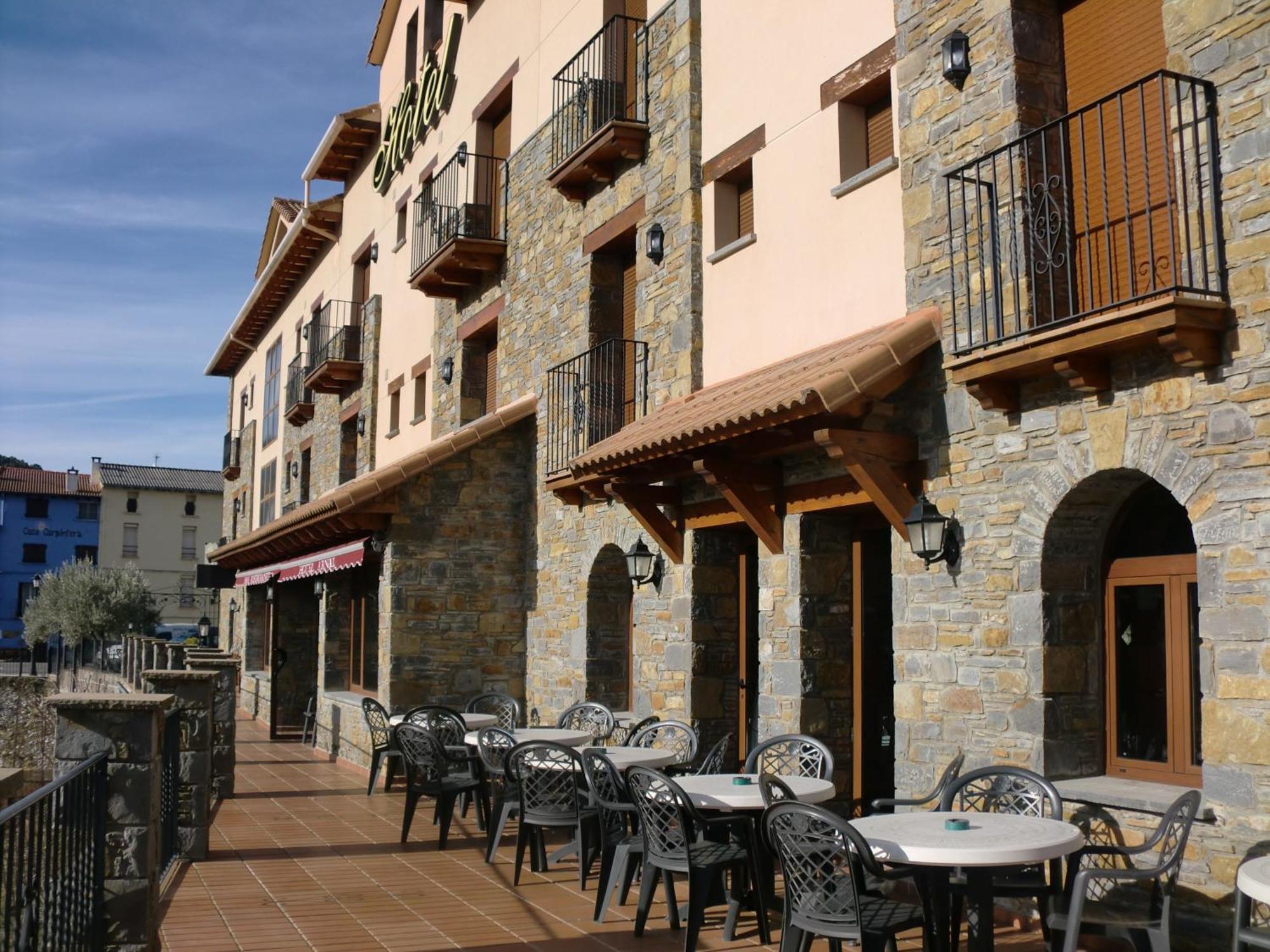 Hotel Arnal Escalona Eksteriør bilde